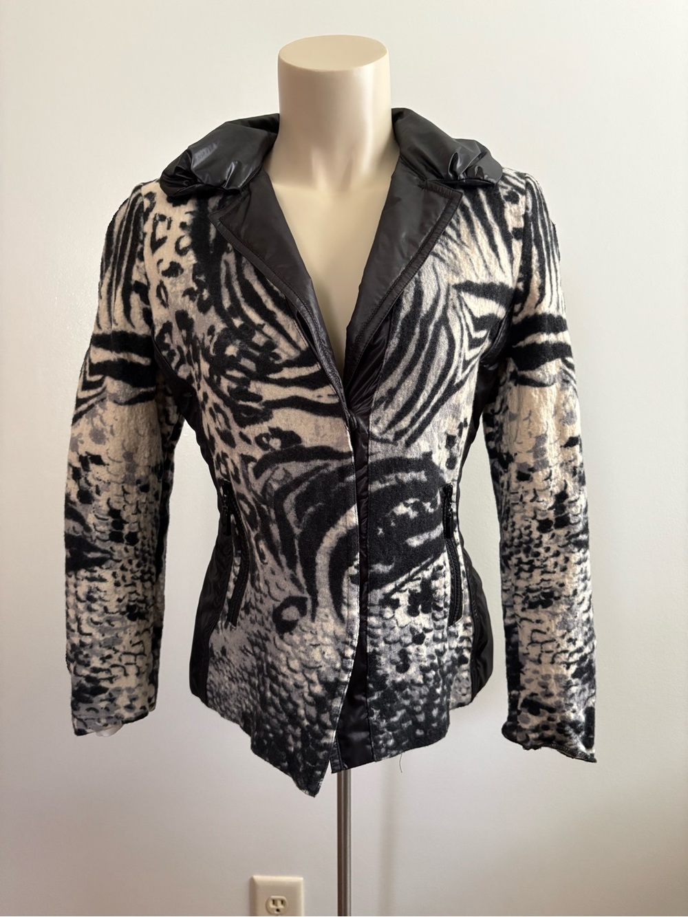 BASLER Women’s Mixed Animal Print Jacket Magnetic Snap Size 36 US Size 6